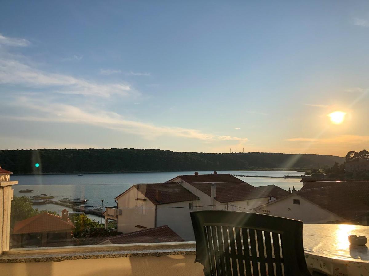 Apartments Palit Rab Zewnętrze zdjęcie